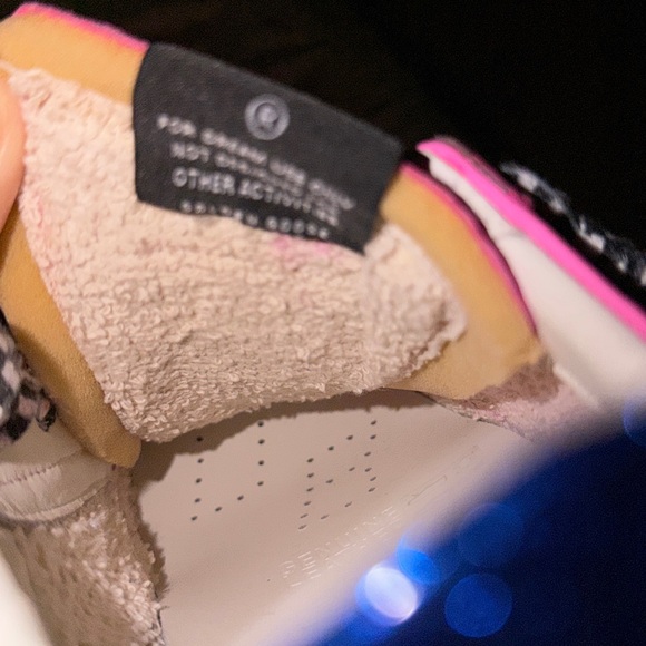 (Used) Golden Goose Superstar Shoes in Fuchsia, Black, White, & Electric Blue - Picture 6 of 8